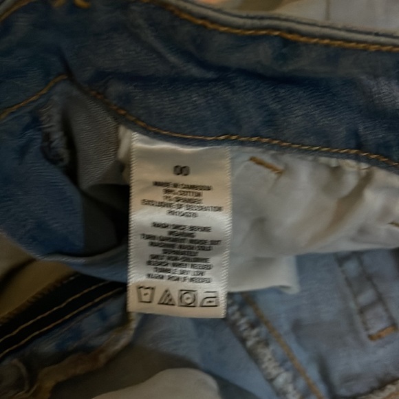 Jean shorts - Picture 4 of 4